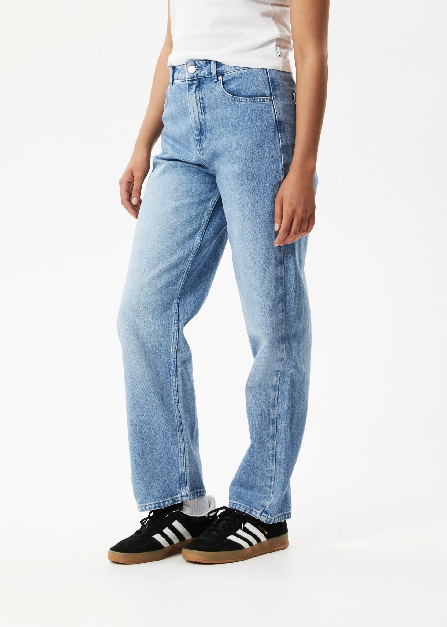 AFENDS Womens Shelby - Denim Cropped Straight Leg Jeans - Worn Blue