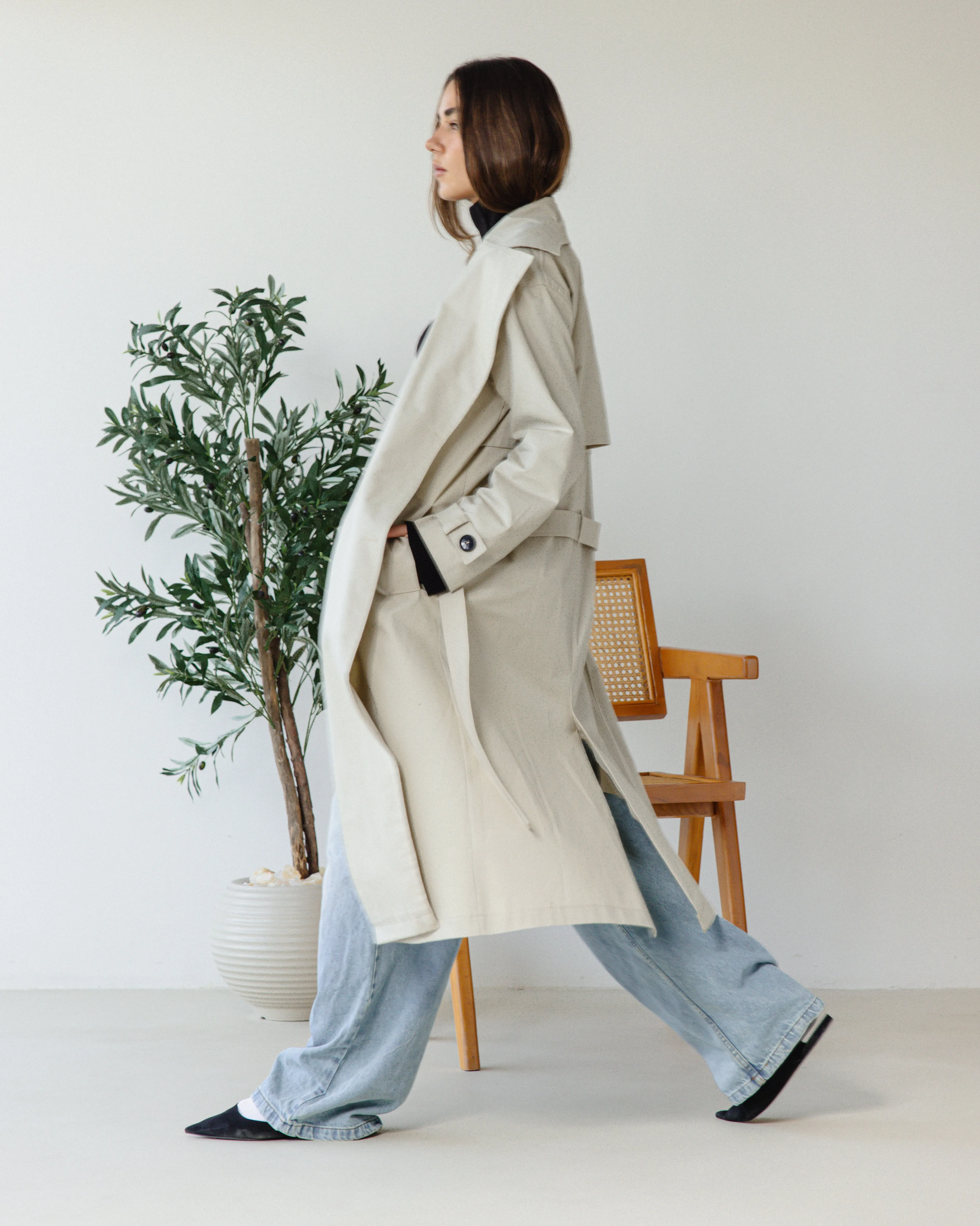 LONG TRENCH COAT WITH BELT BEIGE