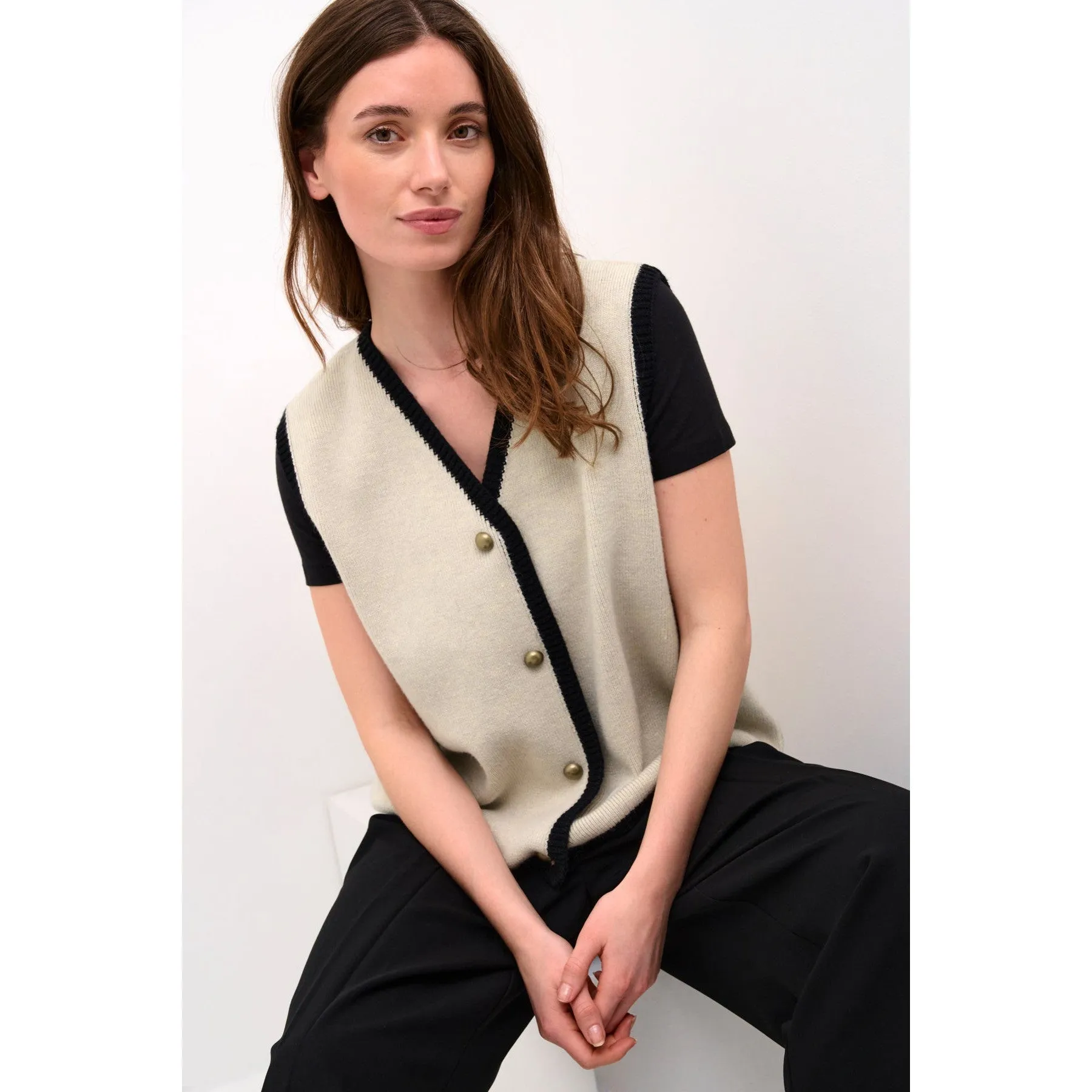 TIFFI KNIT VEST