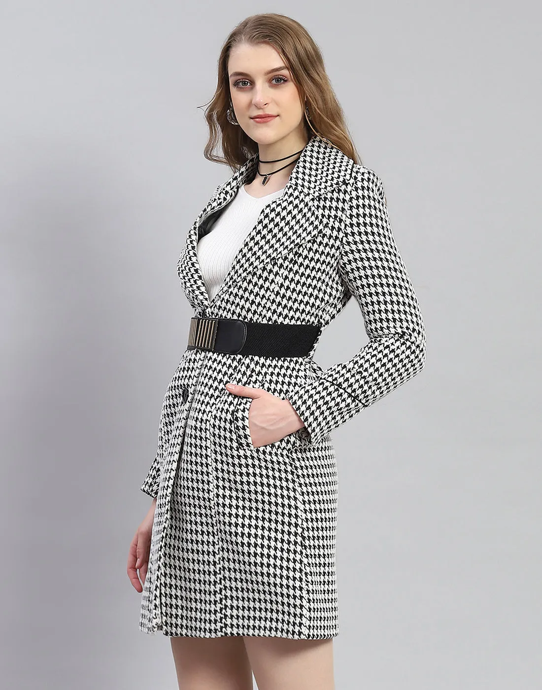 Women Black Self Design Lapel Collar Full Sleeve Coat